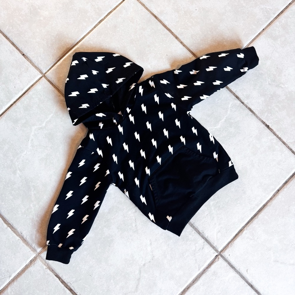 Temu • Hooded Shirt